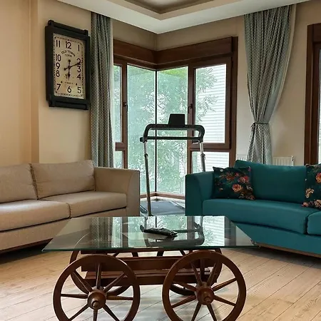 Spacious And Comfort Flat In Nisantasi Διαμέρισμα *