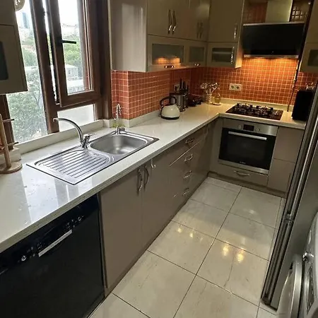 Διαμέρισμα Spacious And Comfort Flat In Nisantasi *